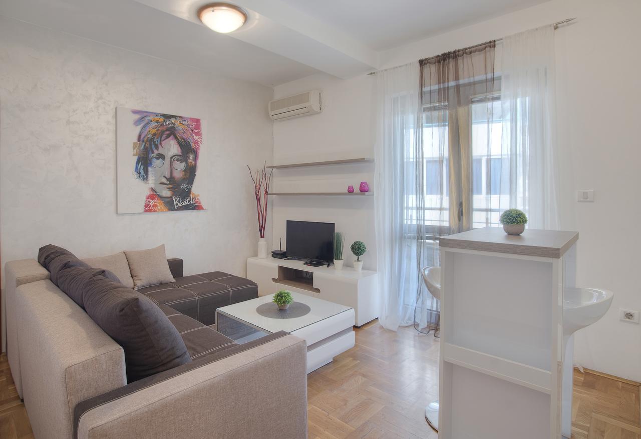 Dobrljanin Lux * בודווה