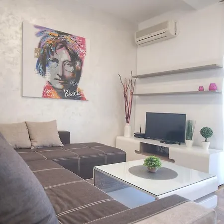 בודווה Dobrljanin Lux Apartment מראה חיצוני תמונה
