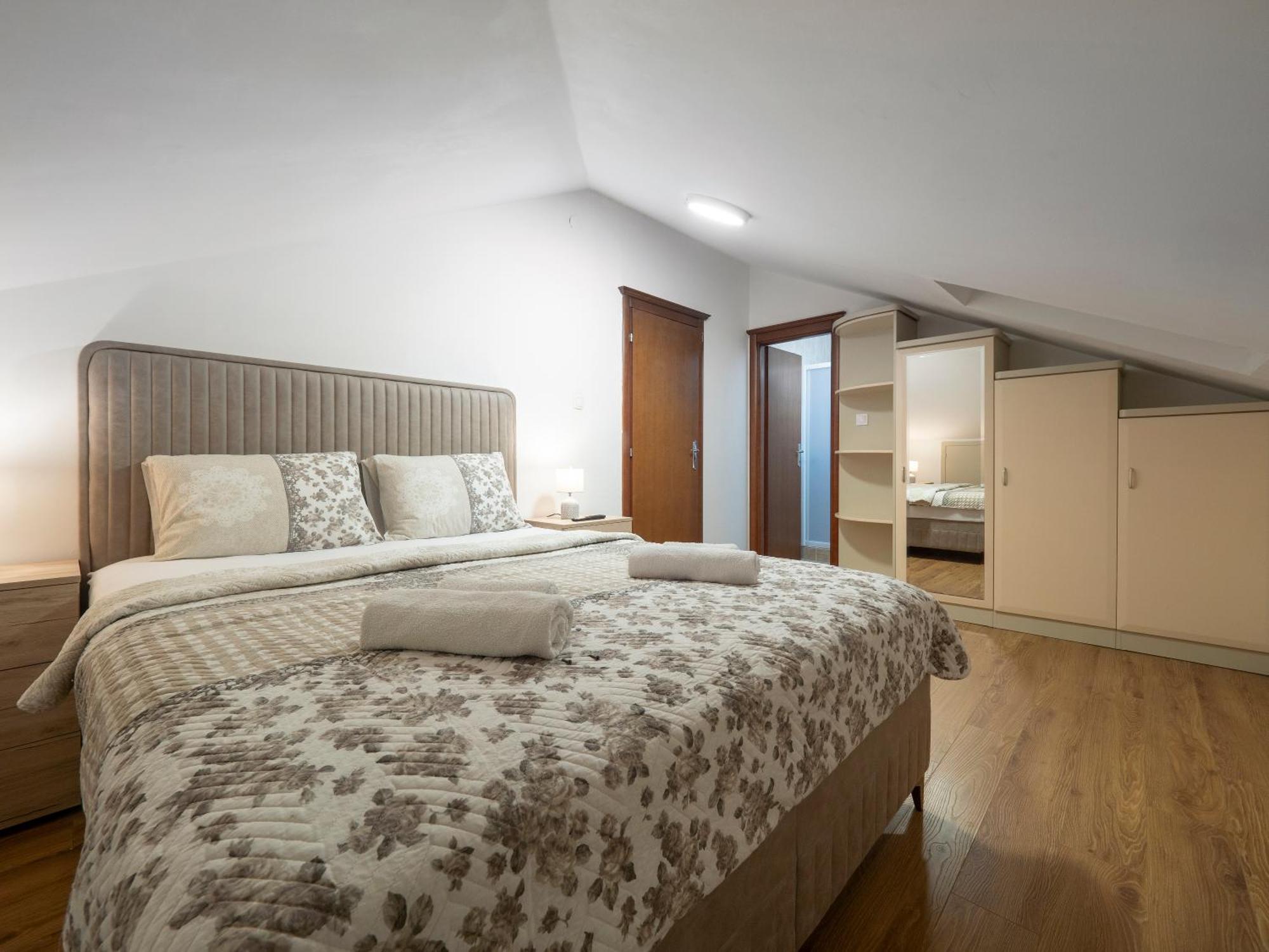 Dobrljanin Lux Apartment *